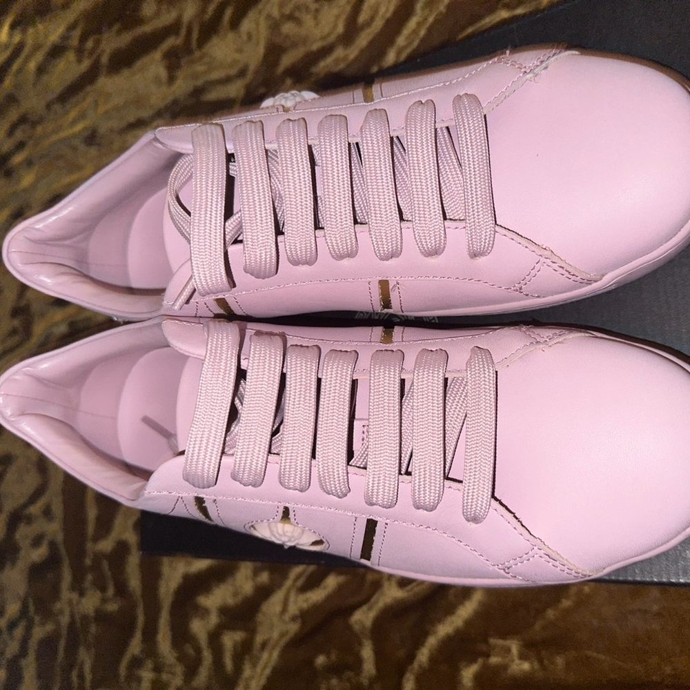 VERSACE PINK SNEAKER SIZE 39